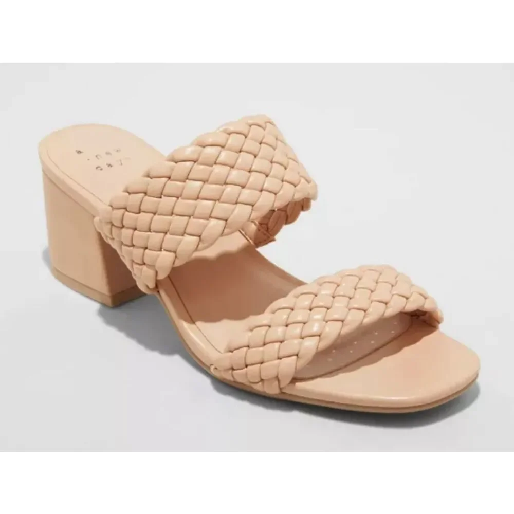 A New Day Fiona tan woven block heels size 6